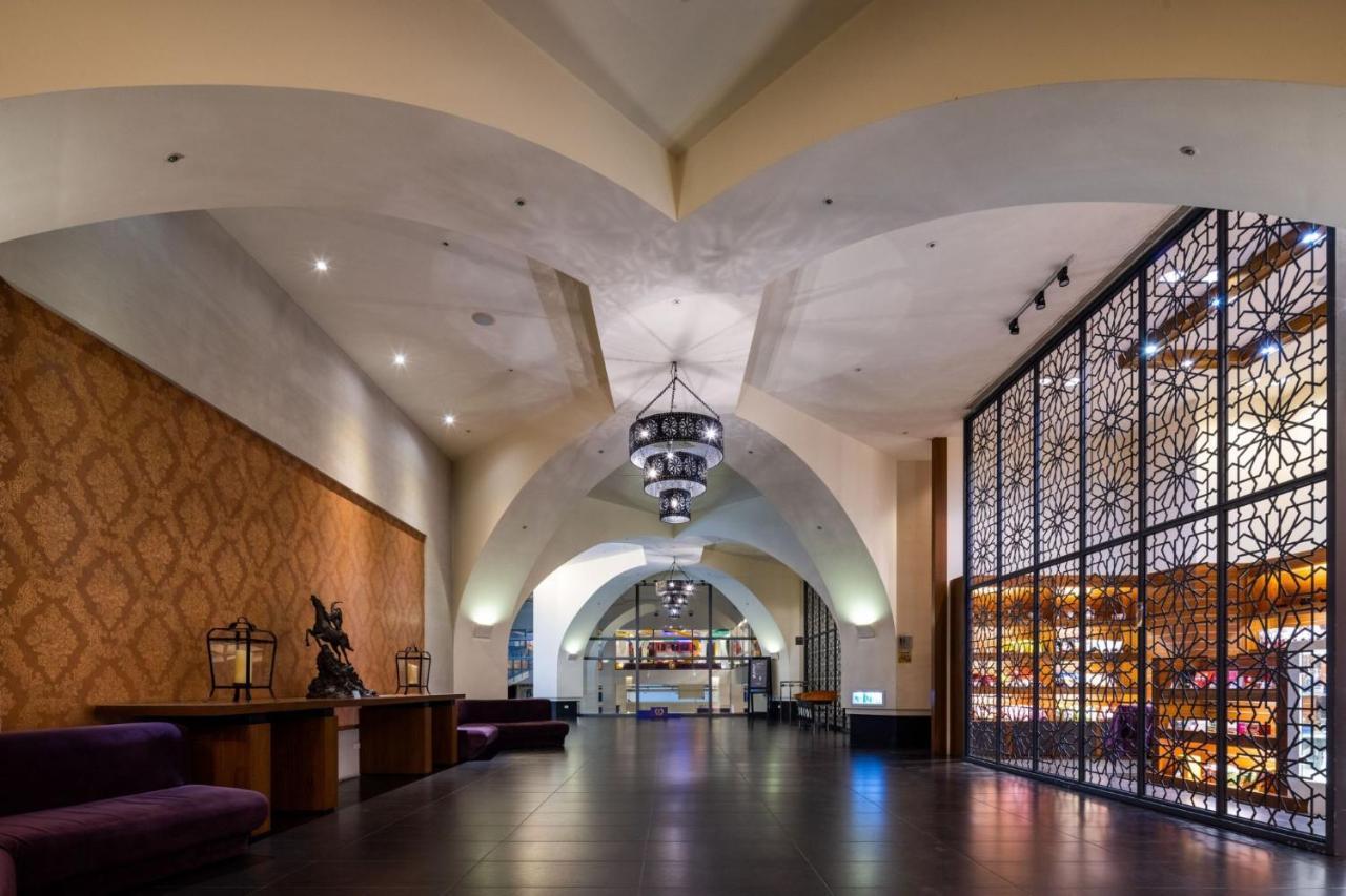South Garden Hotels And Resorts Таоюань Экстерьер фото