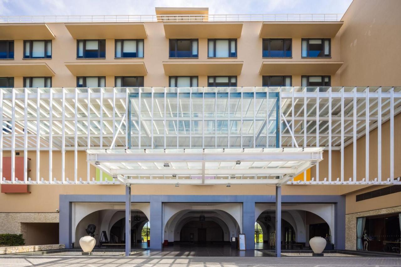 South Garden Hotels And Resorts Таоюань Экстерьер фото
